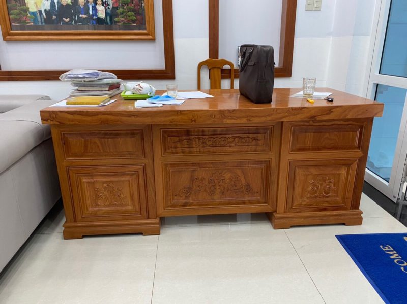 Bàn Làm Việc Nguyên Khối Gỗ GÕ Đỏ BV-05
