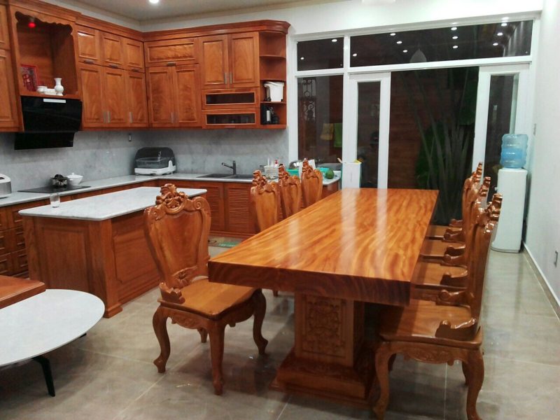 bàn ăn gỗ nguyên tấm